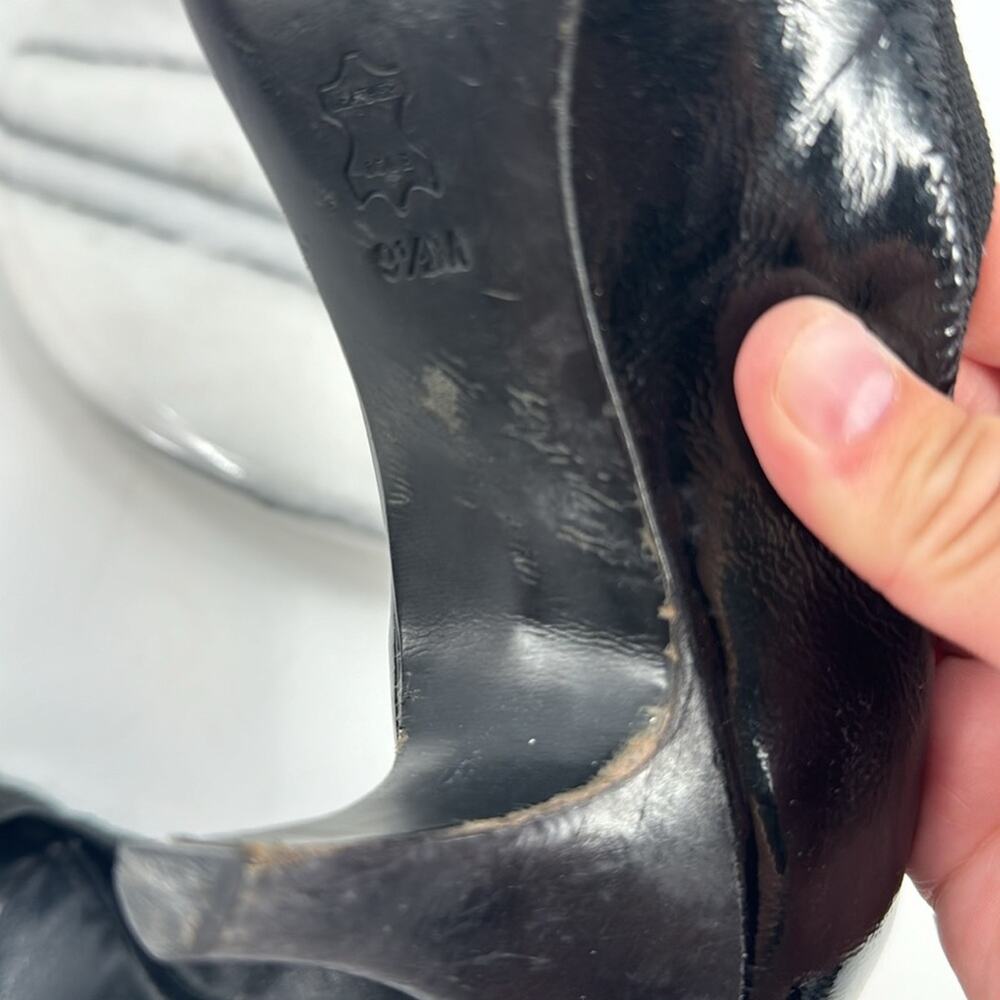 Tory Burch Black Leather Logo Ballet Flats with Gold Emblem (sz 9.5, fits large) - Picture 9 of 10